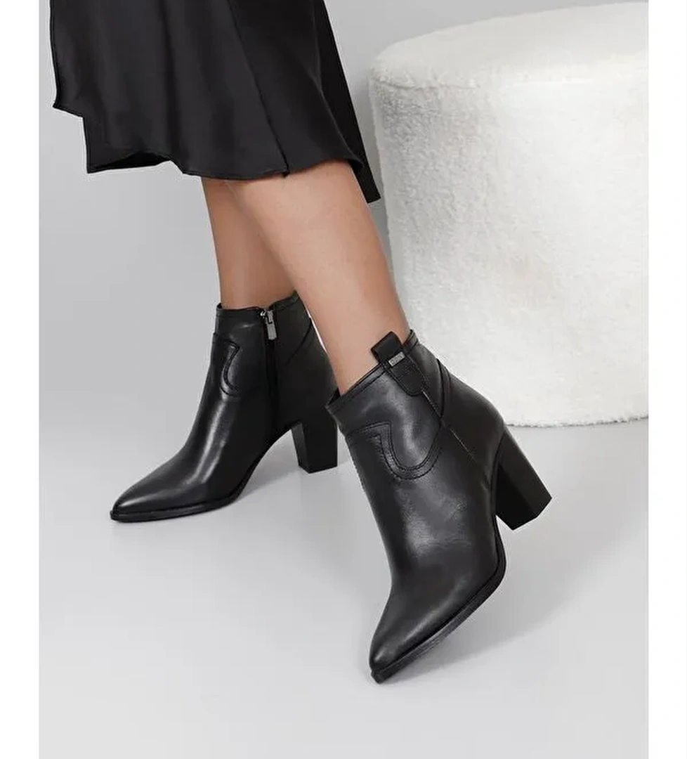 Hakiki Deri Sivri Burun Topuklu Fermuarlı Kadın Günlük Bot 39499 - Görsel 1