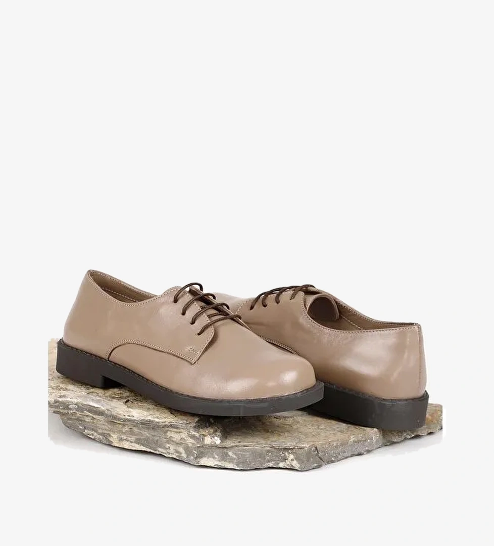 Hakiki Deri Yuvarlak Burun Bağcıklı Kadın Ayakkabı 24218 - Görsel 1