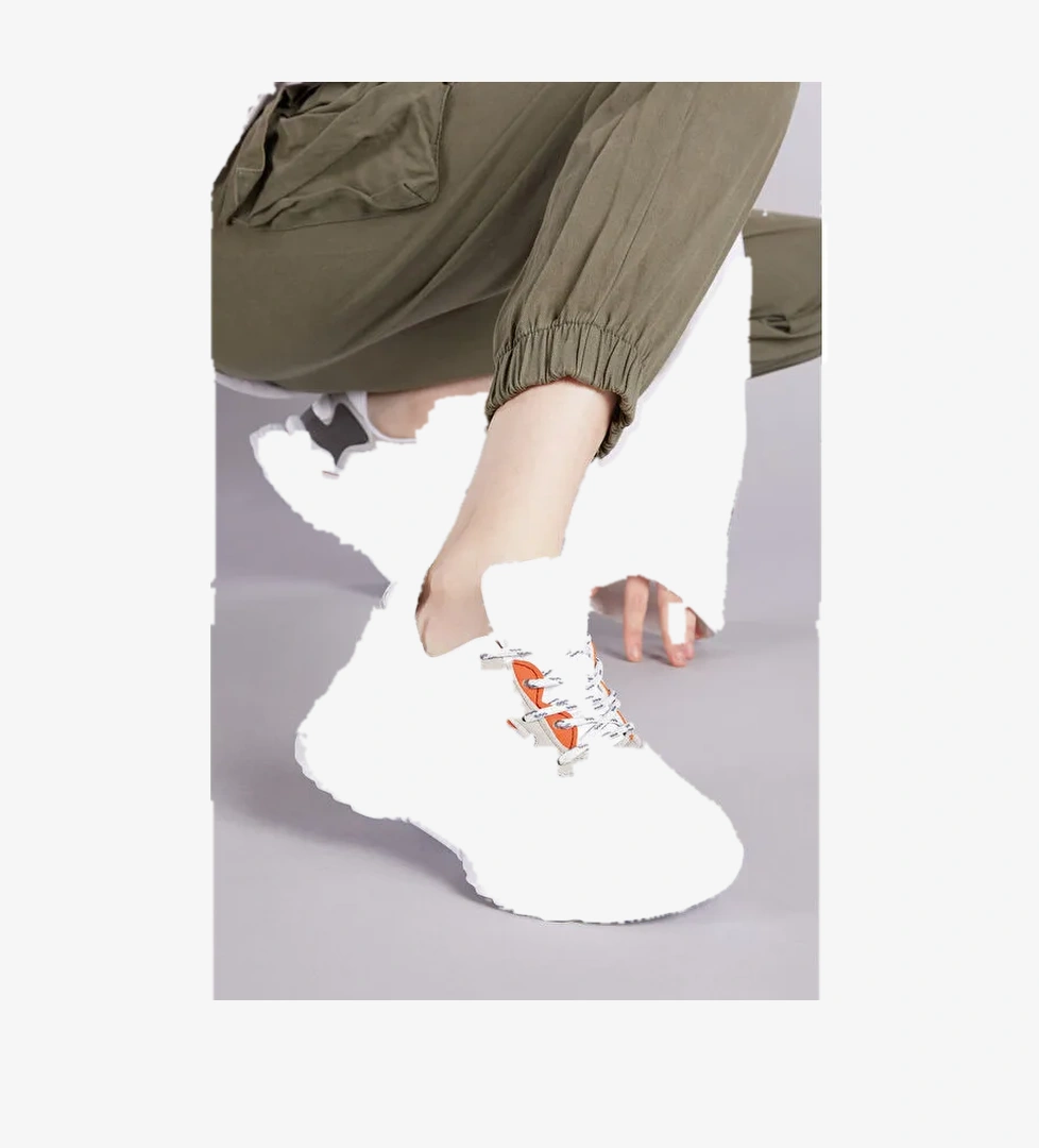 Kadın Beyaz Kiremit Rahat Kalıp Yüksek Taban Bağcıklı Spor Ayakkabı