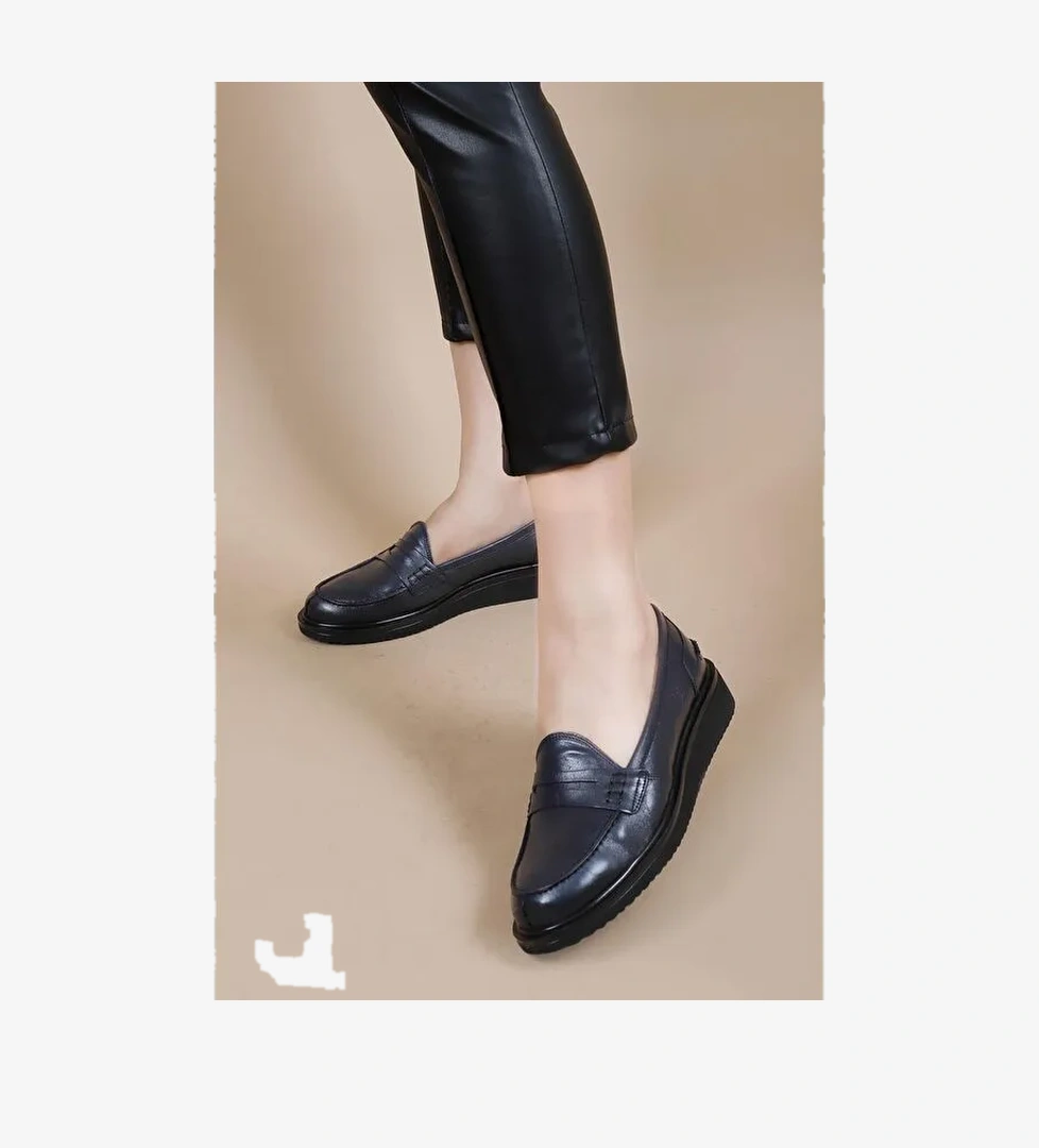 Hakiki Deri Yuvarlak Burun Dolgu Taban Loafer Kadın Günlük Ayakkabı 24092 - Görsel 1