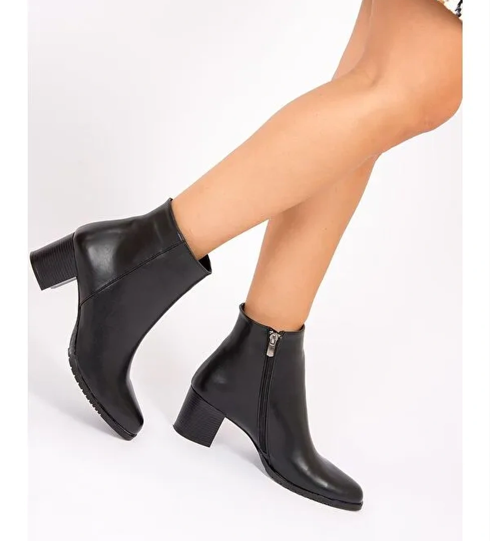 G654013109 Siyah Kadın Bot - Görsel 1