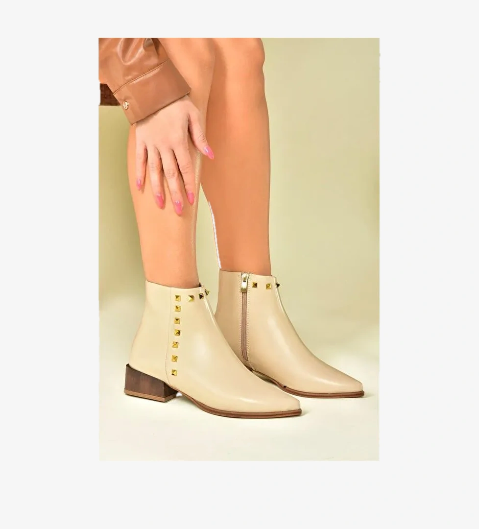 N8200323 Bej Kadın Bot