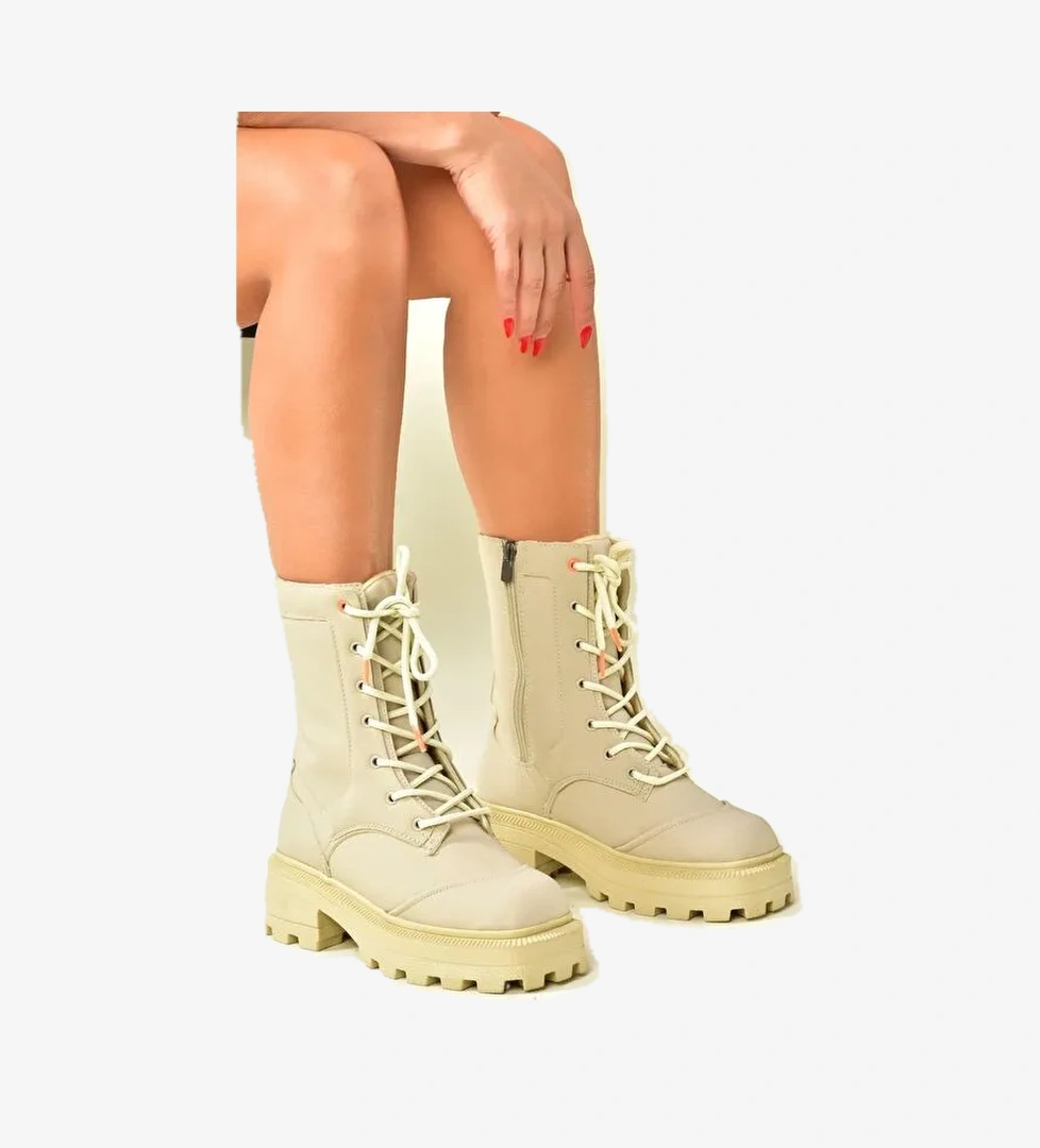 N9730002 Bej Kadın Bot