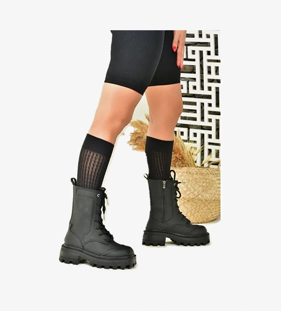 Fox Shoes N9730002 Bej Siyah Kadın Bot model görseli