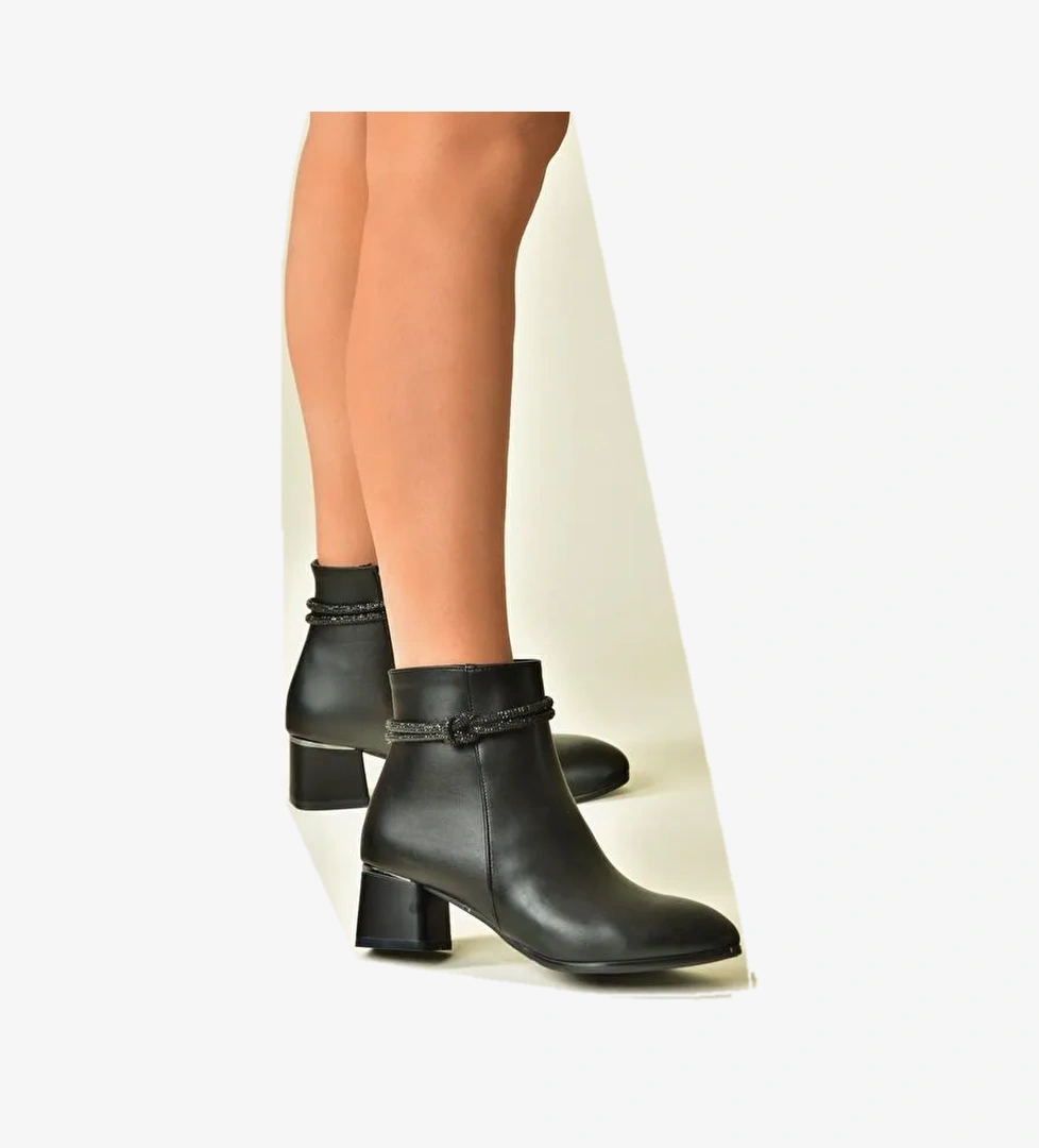 N2510350 Siyah Kadın Bot