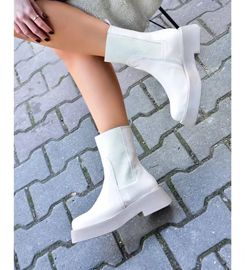 Fox Shoes L6101302 Bej Siyah Kadın Bot model görseli