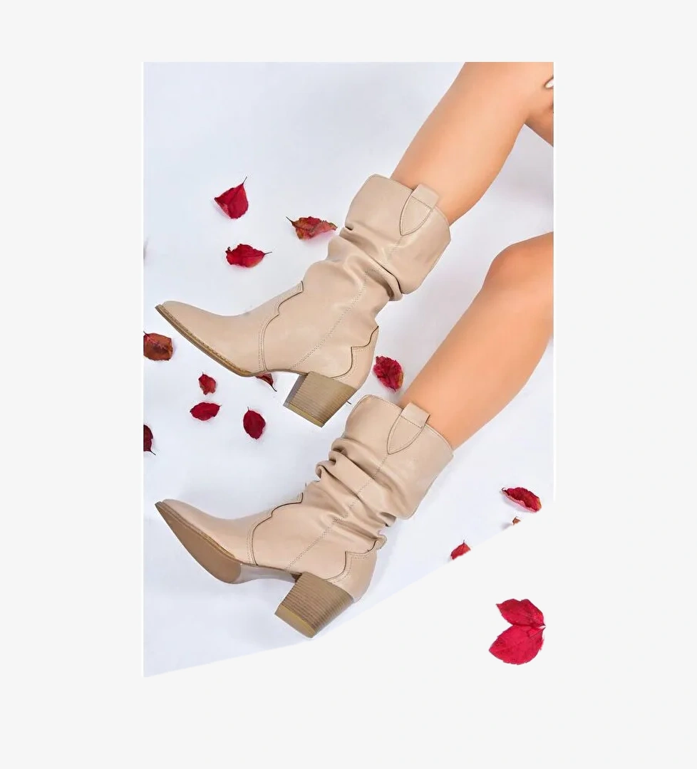 Fox Shoes J404040009 Siyah Ten Kadın Bot model görseli