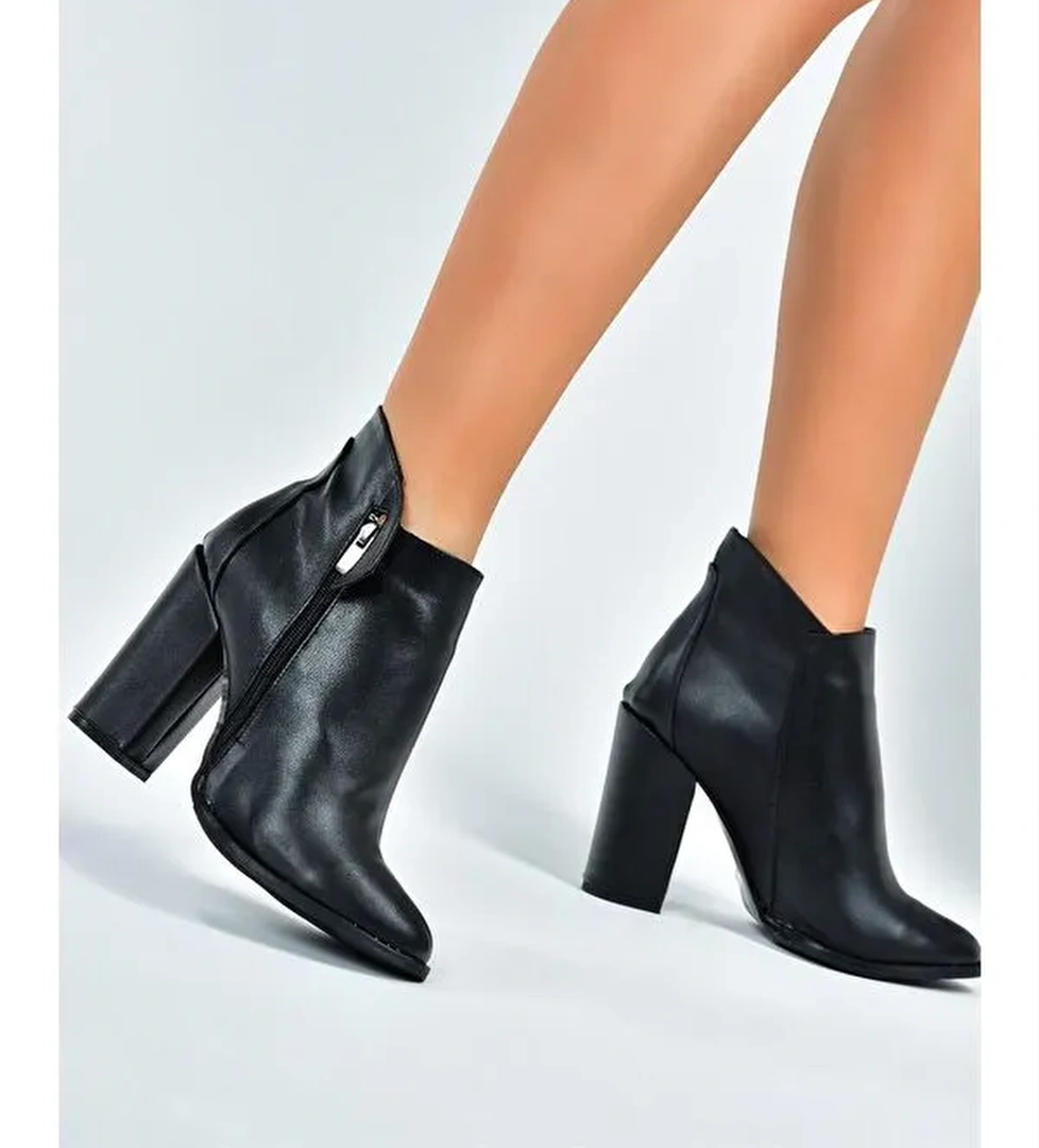 Fox Shoes A922640809 Siyah Kadın Bot model görseli