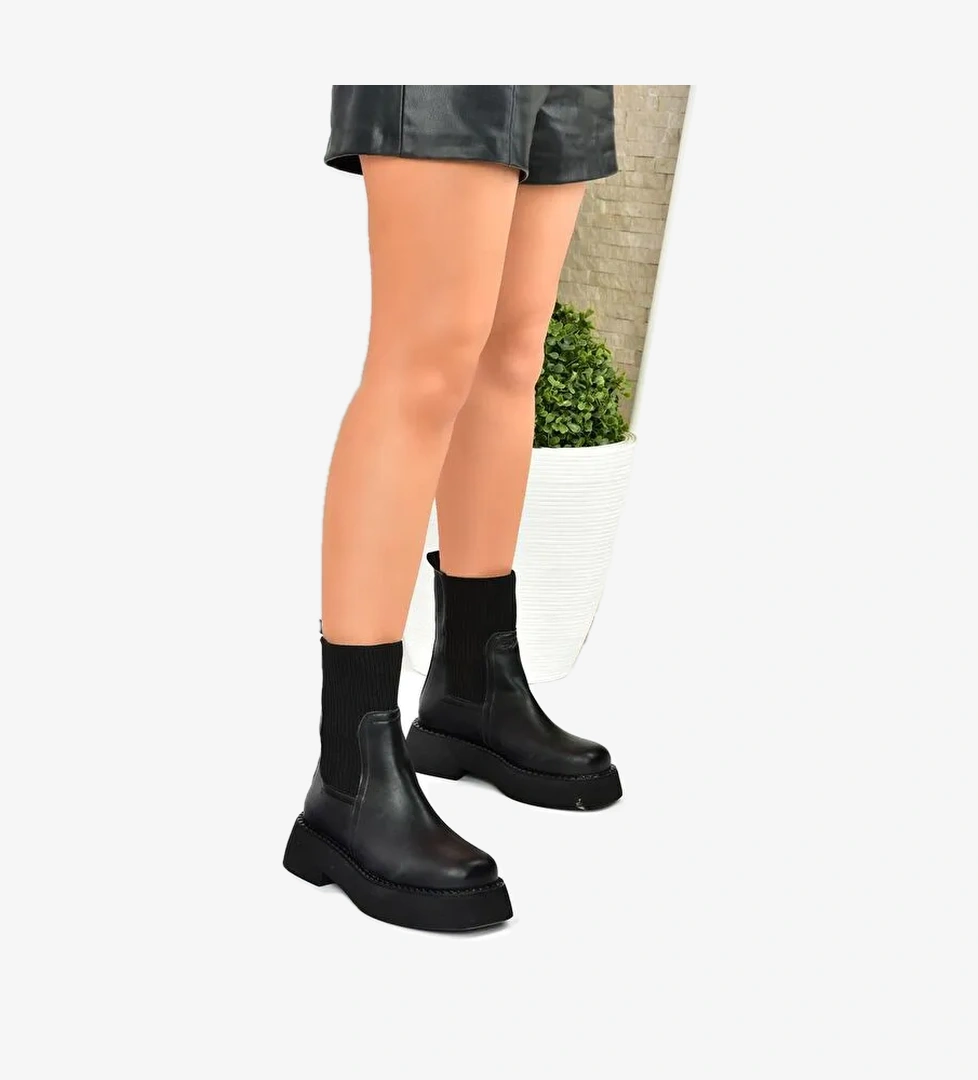 L6101302 Siyah Kadın Bot