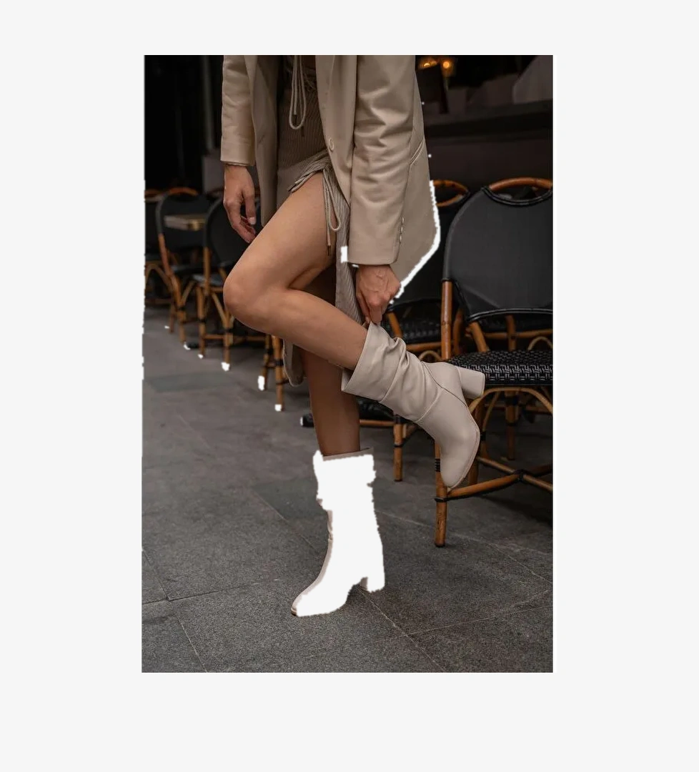 Bej Kadın Büzgü Detaylı Topuklu Kadın çizme - Görsel 1