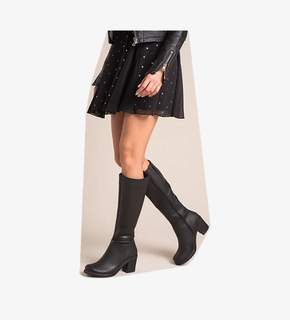 C674250309 Siyah Kadın Çizme