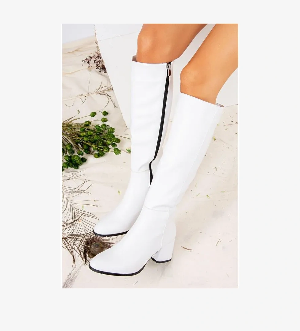 J848300109 Beyaz Kadın Çizme