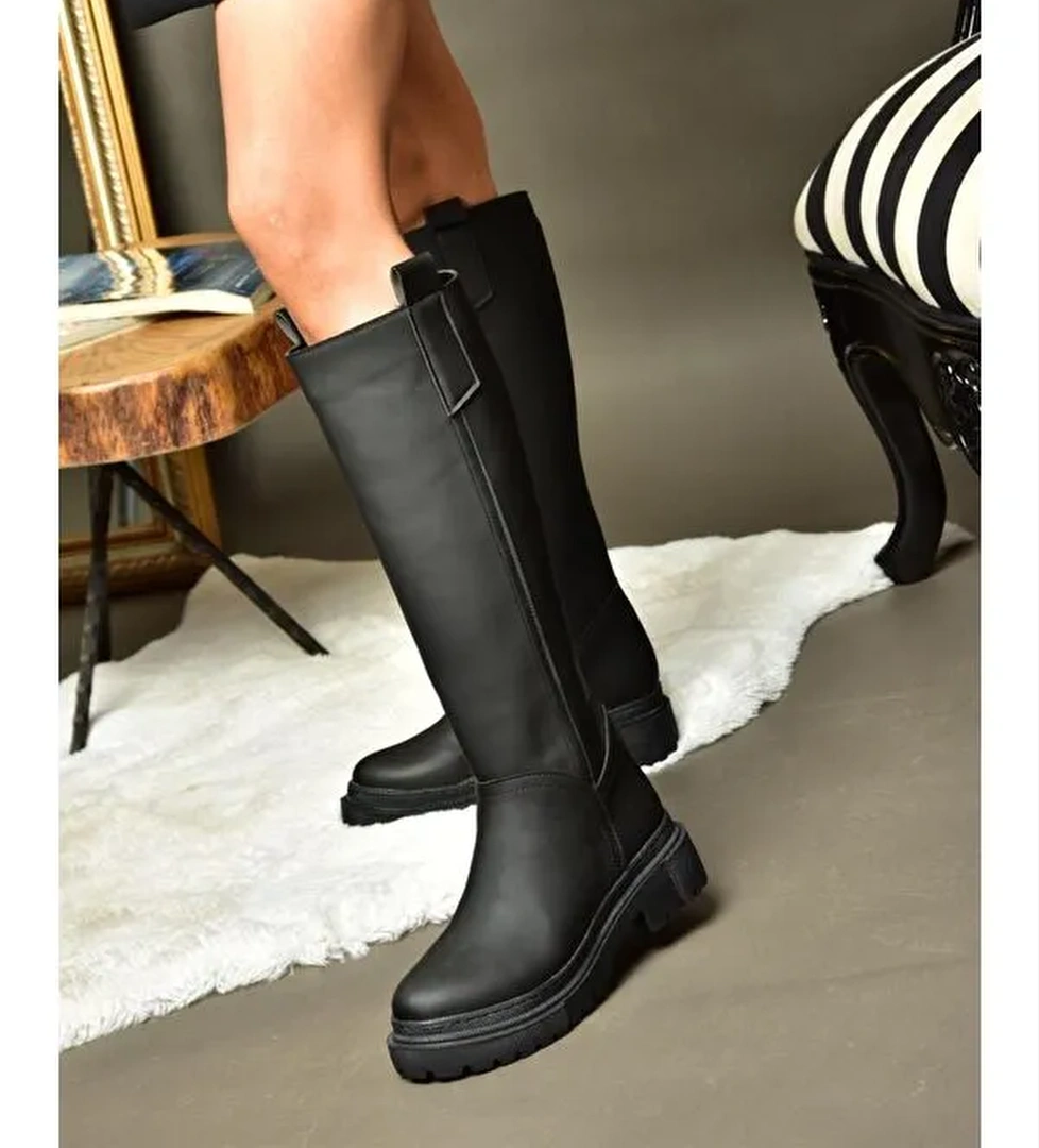 R9732011 Siyah Kadın Çizme