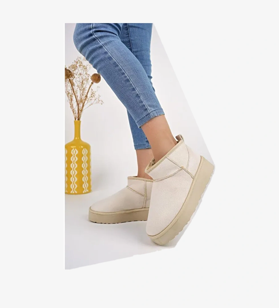 HUG Kadın Kalın Taban İçi Tüylü Günlük Mini Yarım Bot - Görsel 1