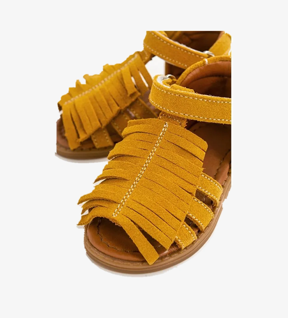 Kız Çocuk Sarı Deri Ortopedik Destekli Çocuk Sandalet