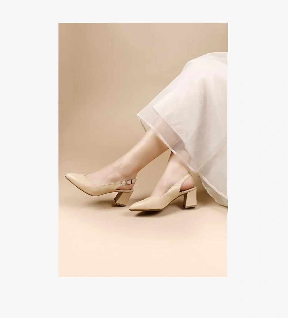 NUDE Hakiki Deri Sivri Burun Orta Kalın Topuklu Arkası Açık Kadın Yazlık Ayakkabı 24118