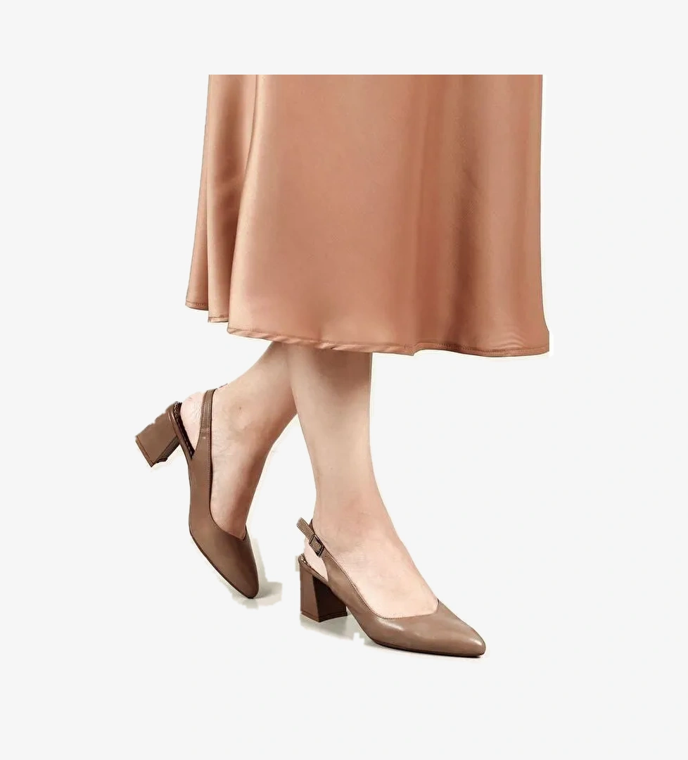 VİZON Hakiki Deri Sivri Burun Orta Kalın Topuklu Arkası Açık Kadın Yazlık Ayakkabı 24118