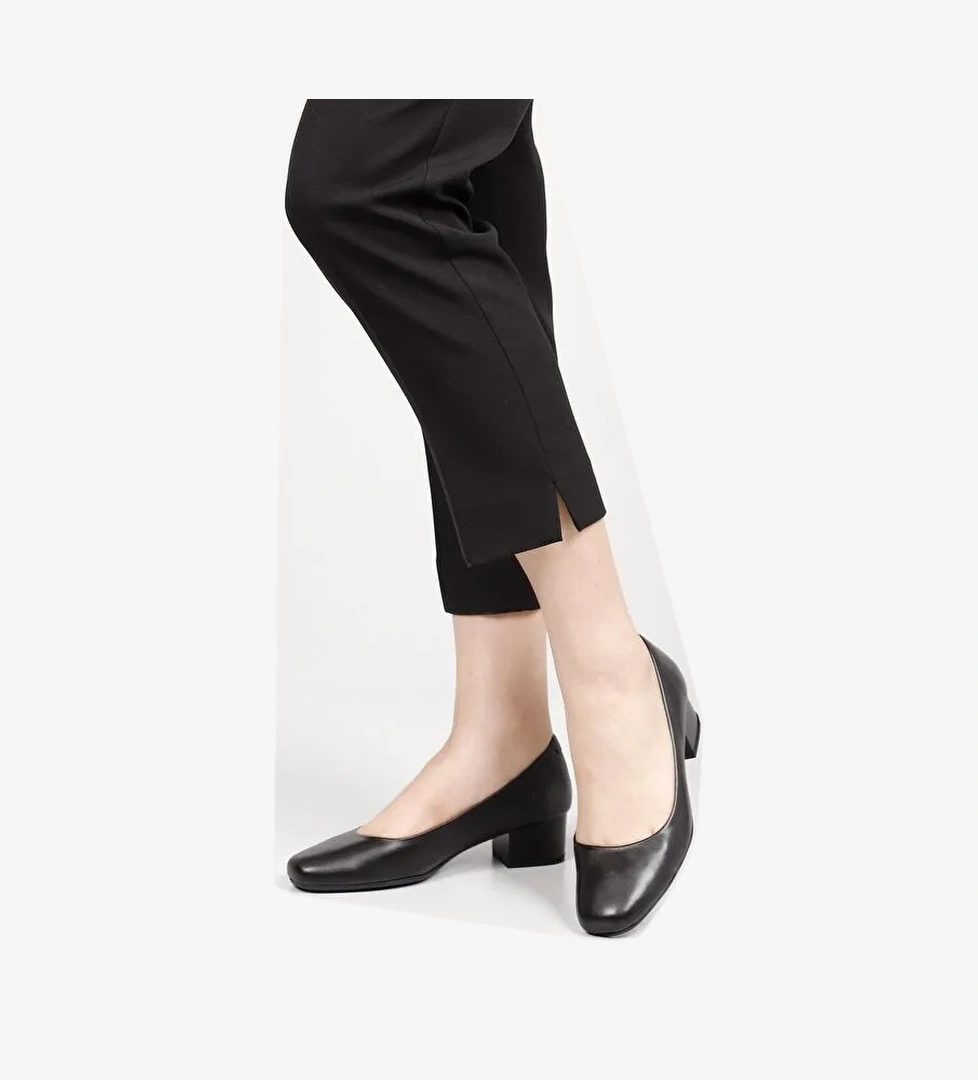 SİYAH Hakiki Deri Yuvarlak Burun Kısa Kalın Topuklu Kadın Ayakkabı 24100