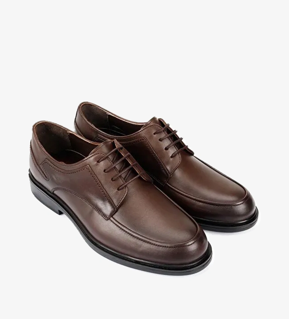 Gönderi̇(r) KAHVERENGİ Hakiki Deri Yuvarlak Burun Bağcıklı Erkek Ayakkabı 42176 model görseli