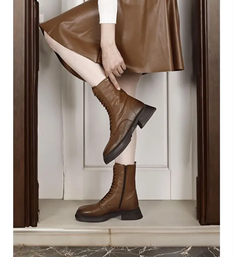 TABA Hakiki Deri Yuvarlak Burun Termo Taban Bağcıklı Fermuarlı Kadın Günlük Postal Bot 51455