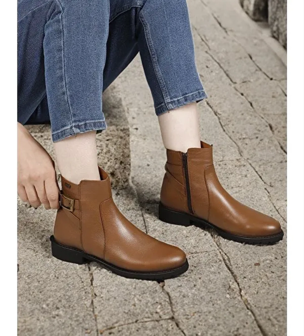 TABA Hakiki Deri Yuvarlak Burun Kauçuk Taban Topuklu Fermuarlı Tokalı Kadın Günlük Bot 46460