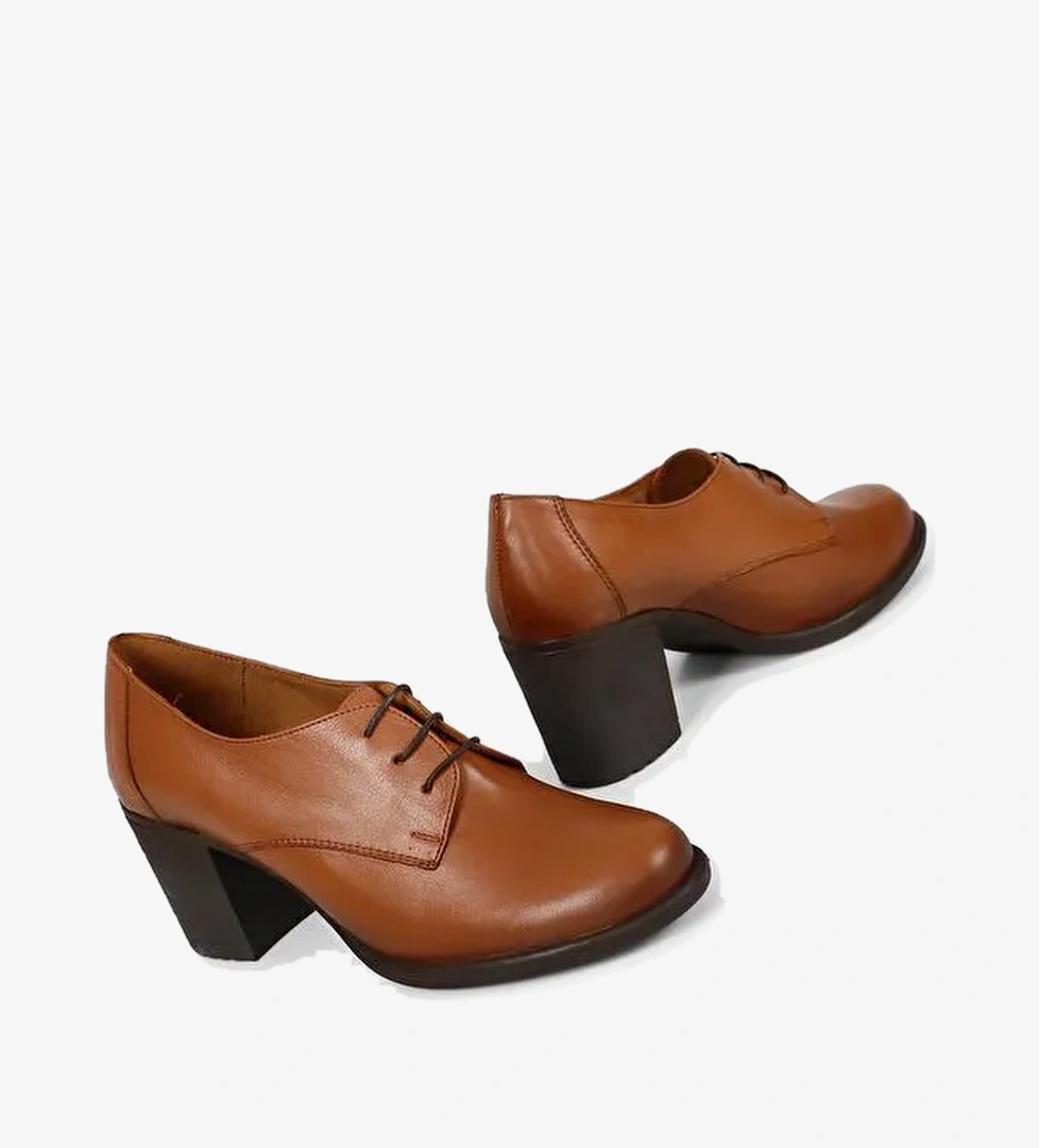 Gonderi(r) Kahverengi Gonderi(r) Hakiki Deri Yuvarlak Burun Orta Topuklu Kauçuk Taban Bağcıklı Kadın Ayakkabı 24135