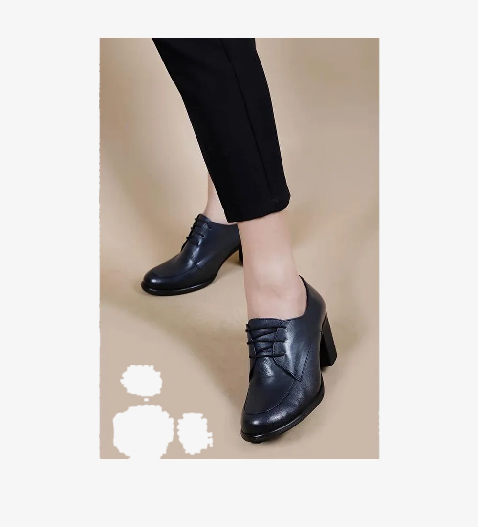 LACİVERT Hakiki Deri Yuvarlak Burun Kalın Orta Topuklu Kauçuk Taban Bağcıklı Kadın Ayakkabı 24071 - Görsel 1