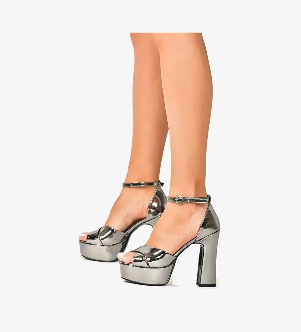 M3482025 Antrasit Kadın Topuklu Ayakkabı