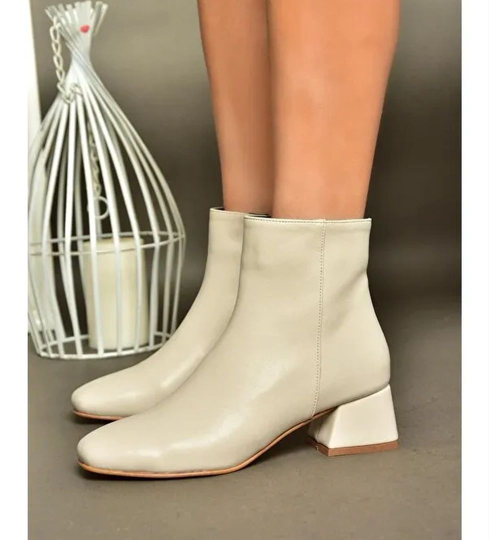 Fox Shoes R6540124 Bej Ten Kadın Bot model görseli
