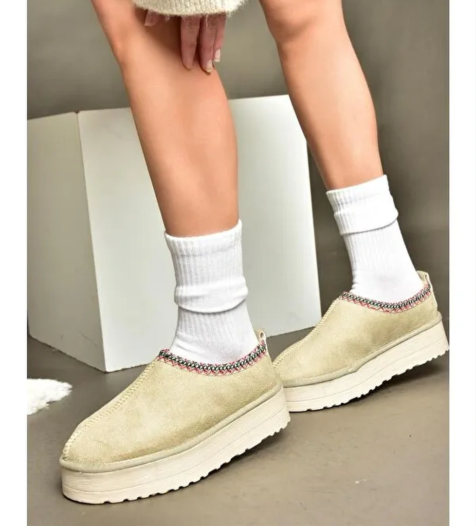 R6120473 Bej Kadın Terlik - Görsel 1