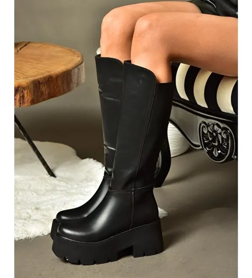 R8200607 Siyah Kadın Çizme - Görsel 1