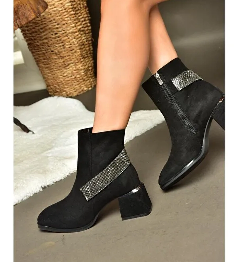 Fox Shoes R2414422 Ten Siyah Kadın Bot model görseli