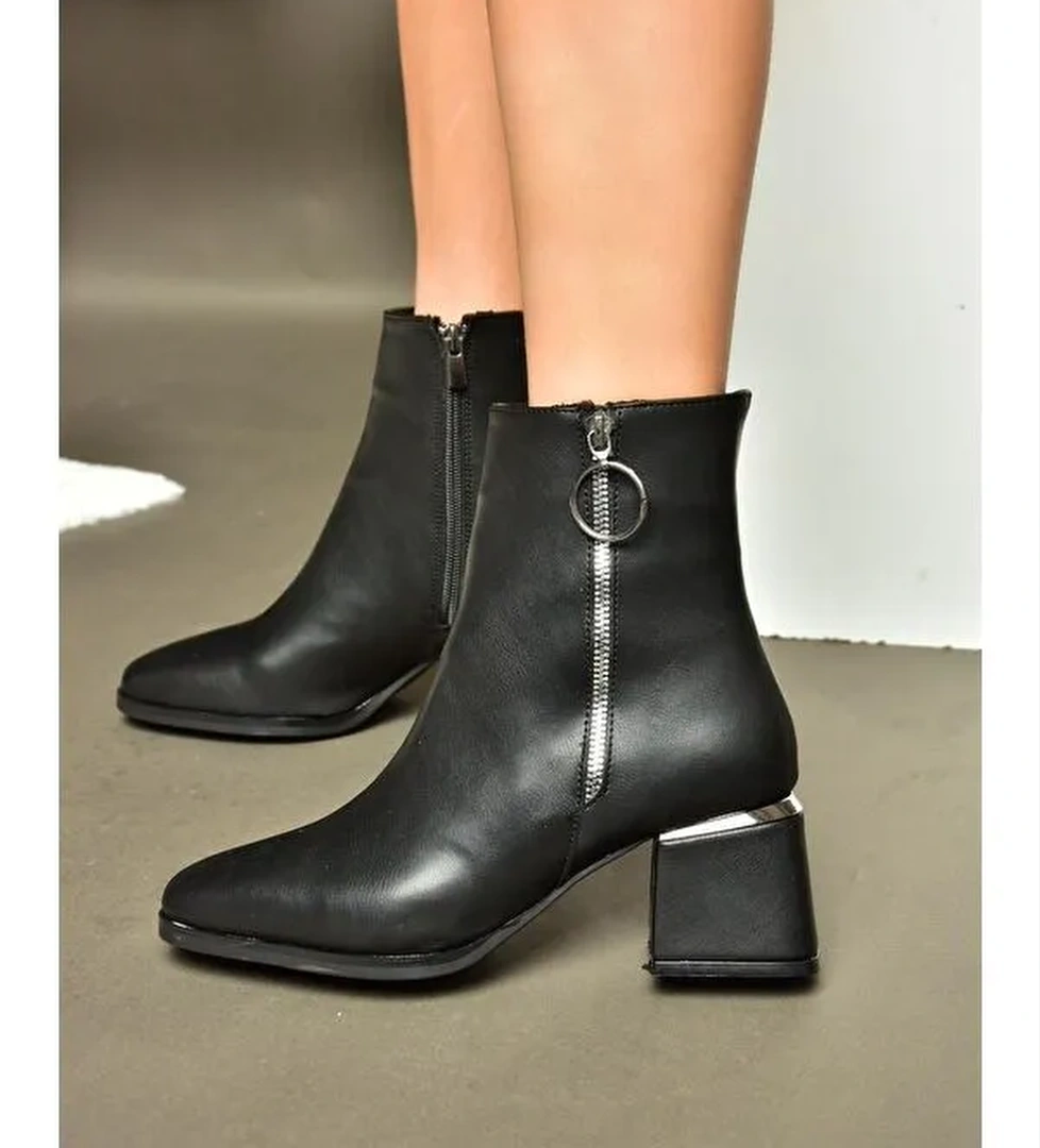 R5245003 Siyah Kadın Bot