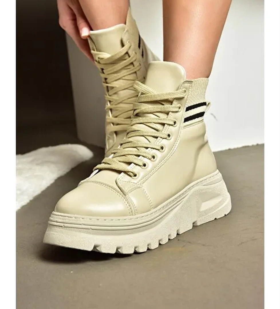 R2506600 Bej Kadın Bot