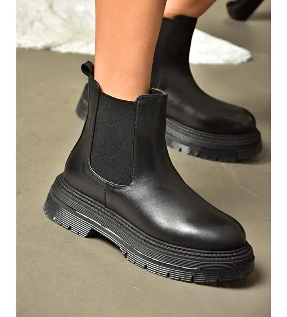 R5552351 Siyah Kadın Bot - Görsel 1