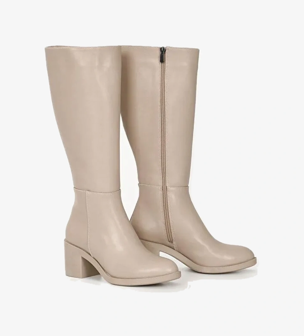 Gönderi̇(r) Nude Si̇yah Yuvarlak Burun Topuklu Fermuarlı Kadın Günlük Çizme 35760 model görseli