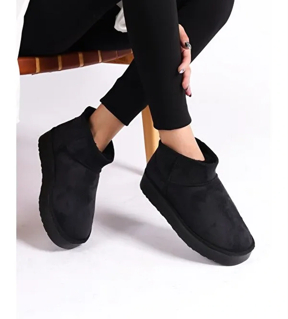 Kalın Tabanlı Yuvarlak Burunlu Kürklü Kısa Kadın Bot - Görsel 1