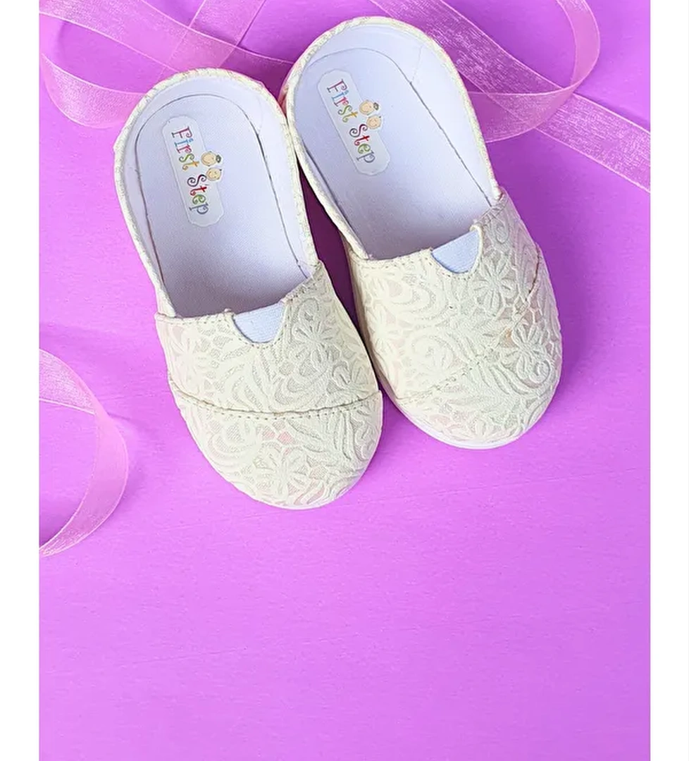 First Step First Step Cicek Desenli