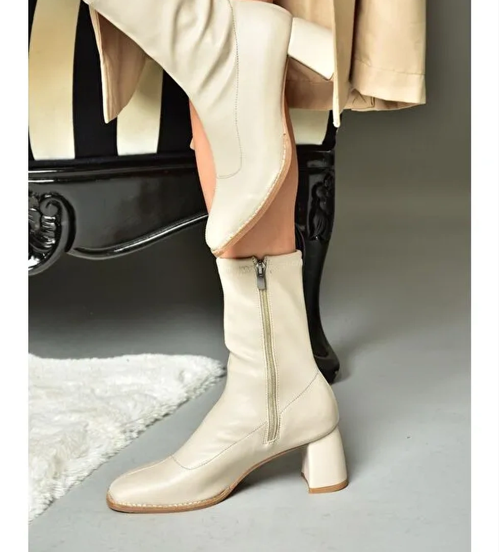 R4042001 Bej Kadın Bot - Görsel 1