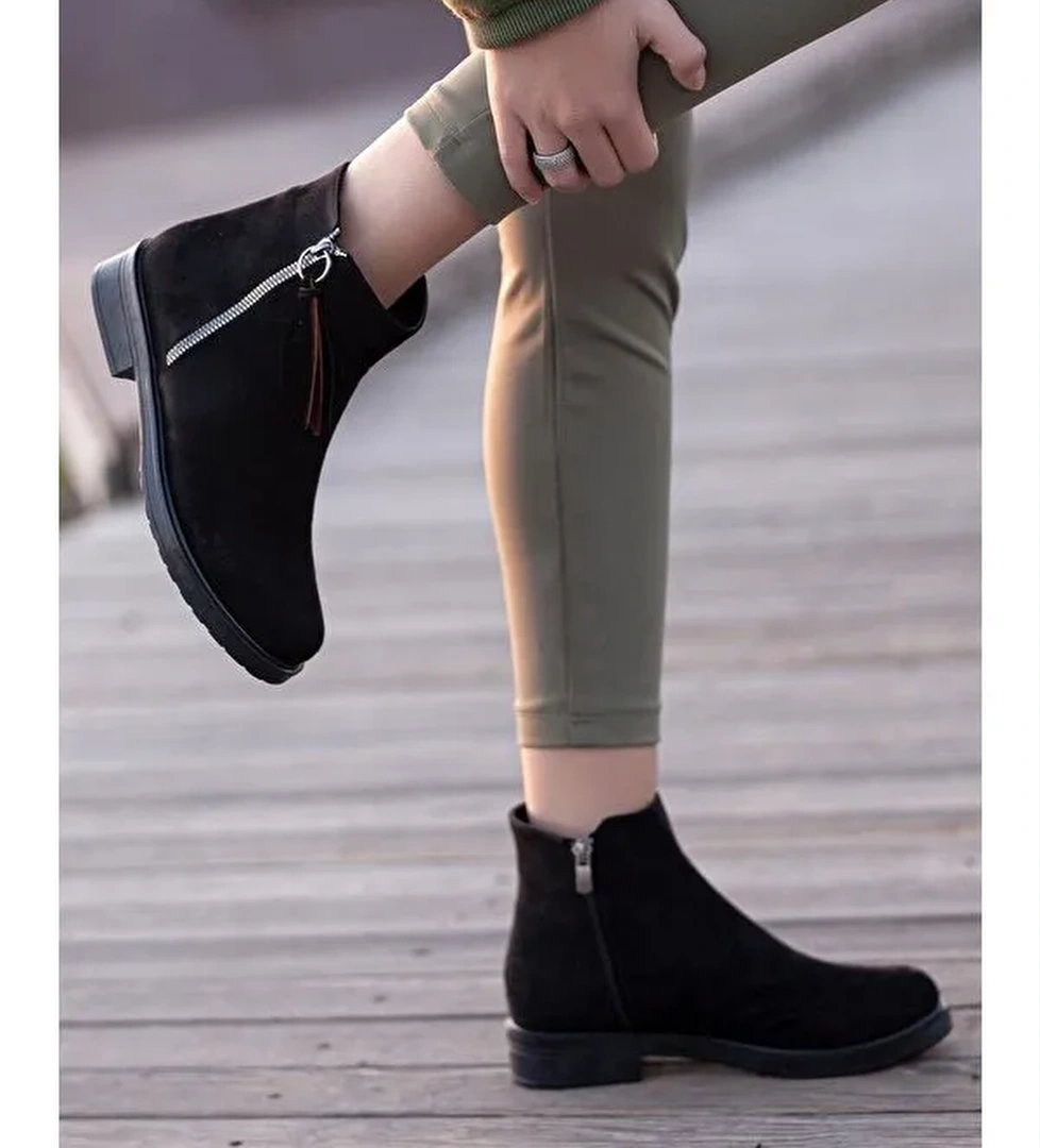 D2005 Günlük Kadın Bot