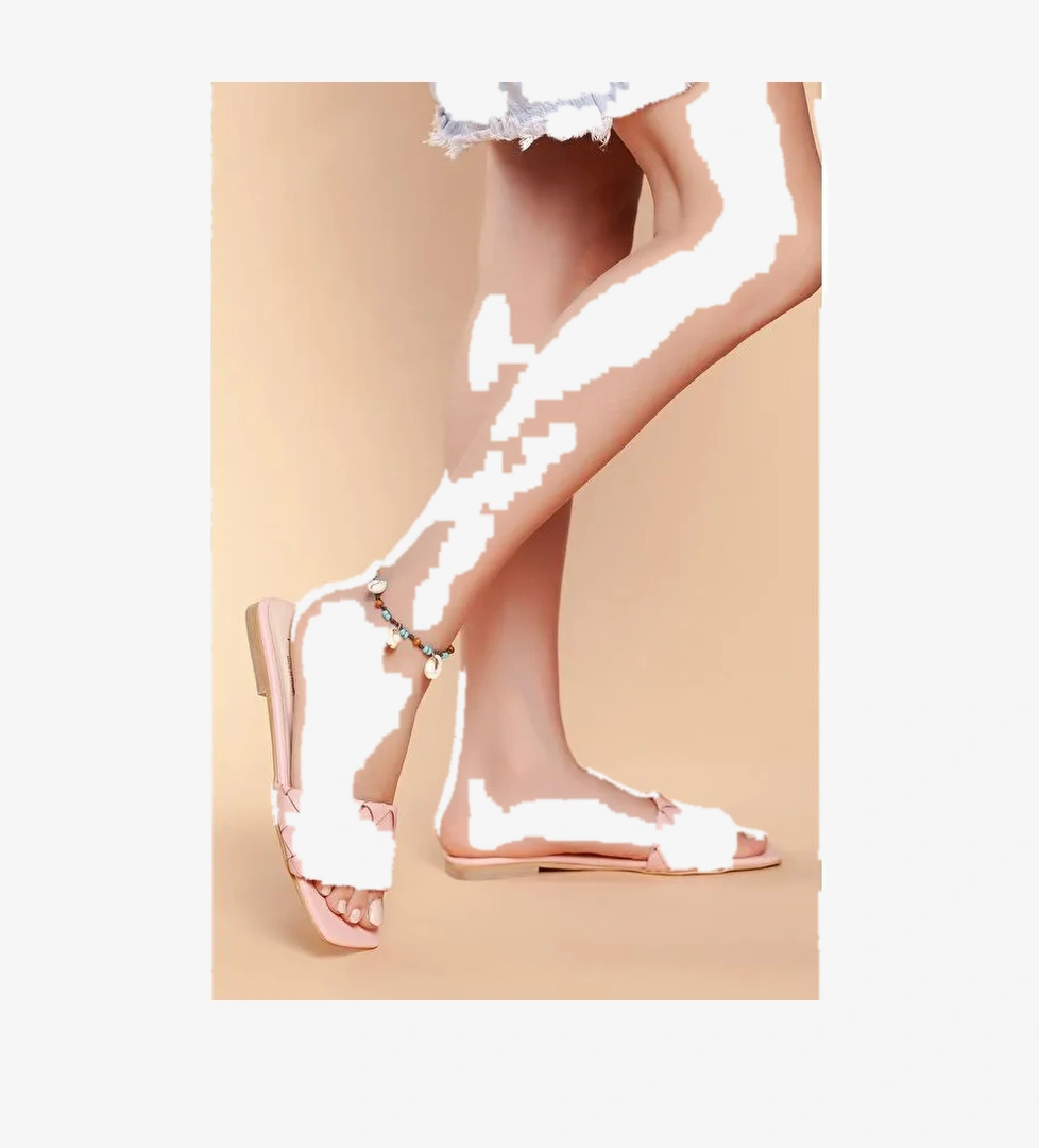 D300 Günlük Kadın Kapitone Detay Düz Terlik