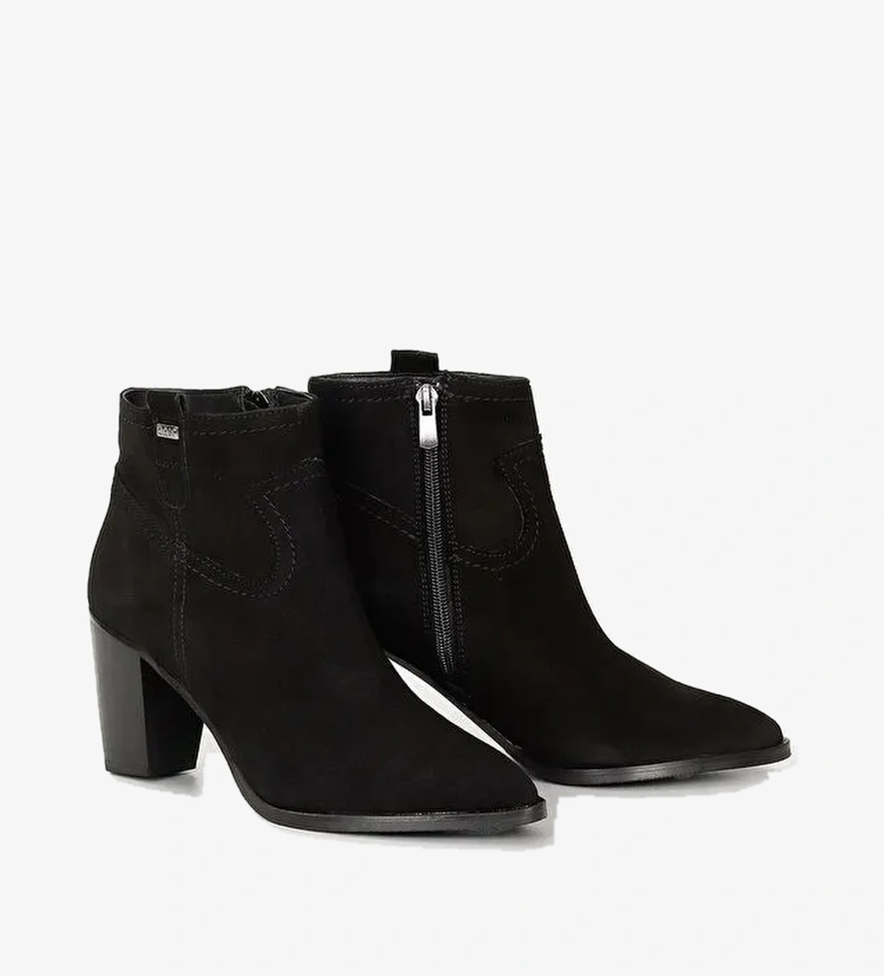 SİYAH Hakiki Deri Sivri Burun Topuklu Fermuarlı Kadın Günlük Bot 39499