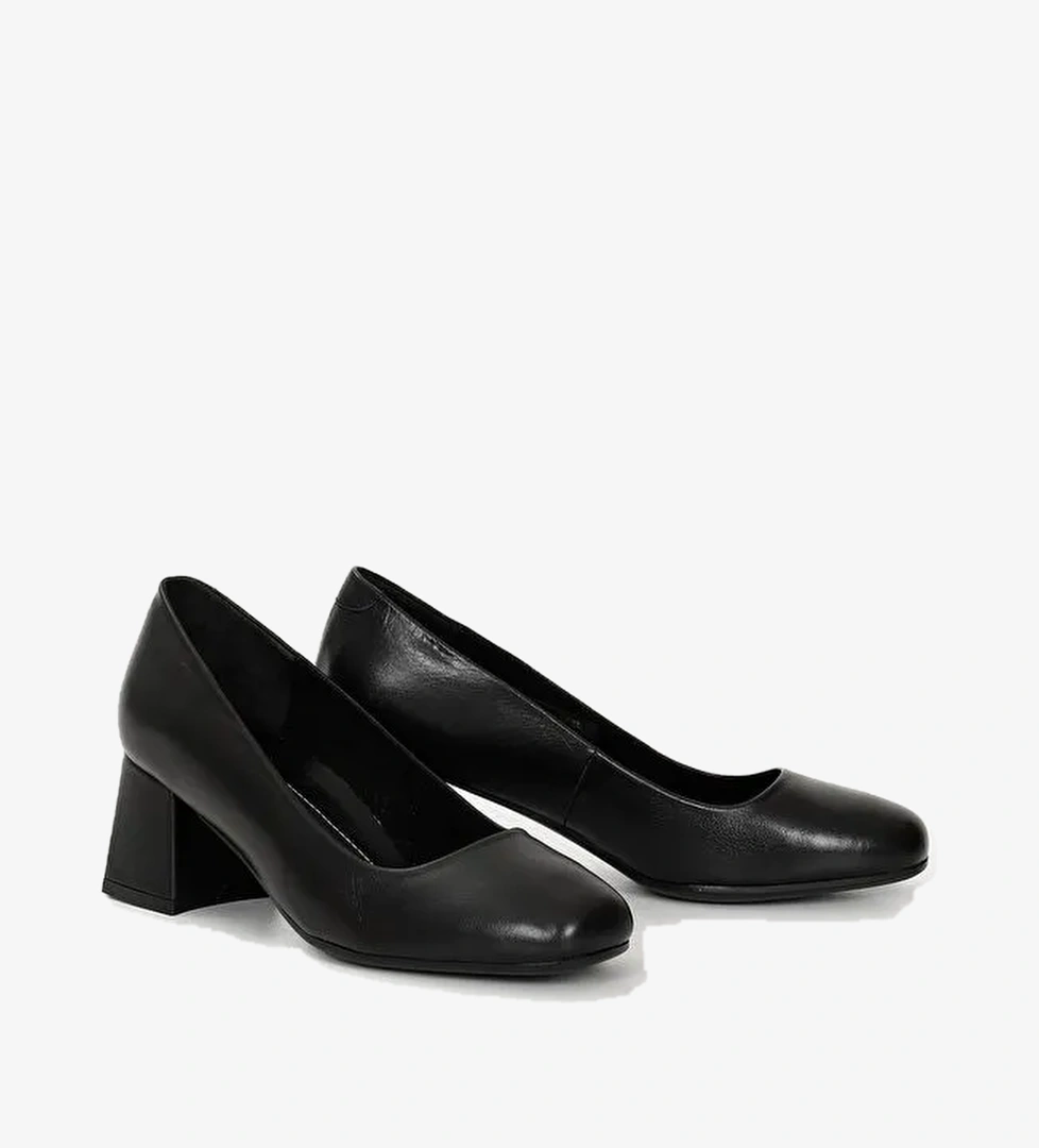 SİYAH Hakiki Deri Küt Burun Orta Kalın Topuklu Kadın Ayakkabı 24225