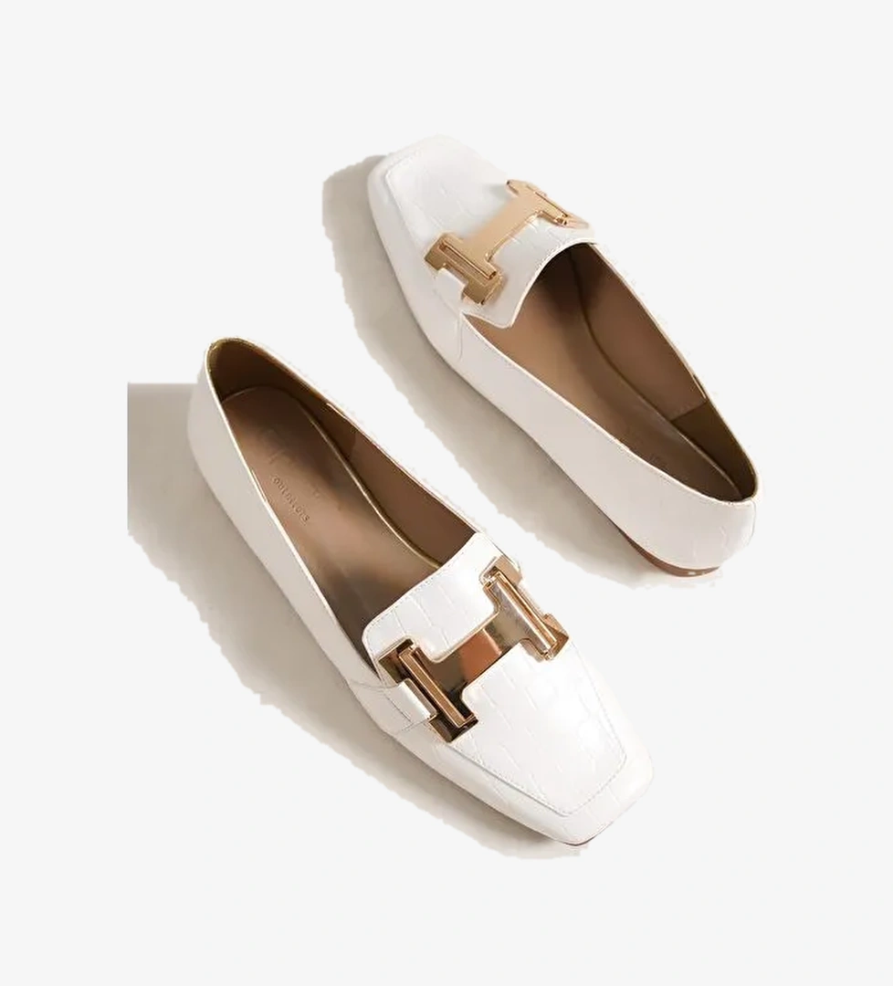 Küt Burunlu Metal Toka Aksesuarlı Kadın Loafer - Görsel 1