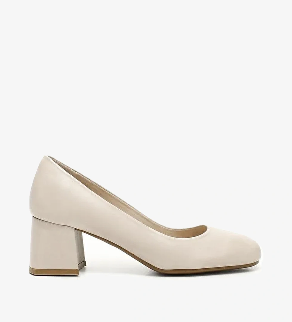 BEJ Hakiki Deri Küt Burun Orta Kalın Topuklu Kadın Ayakkabı 24225