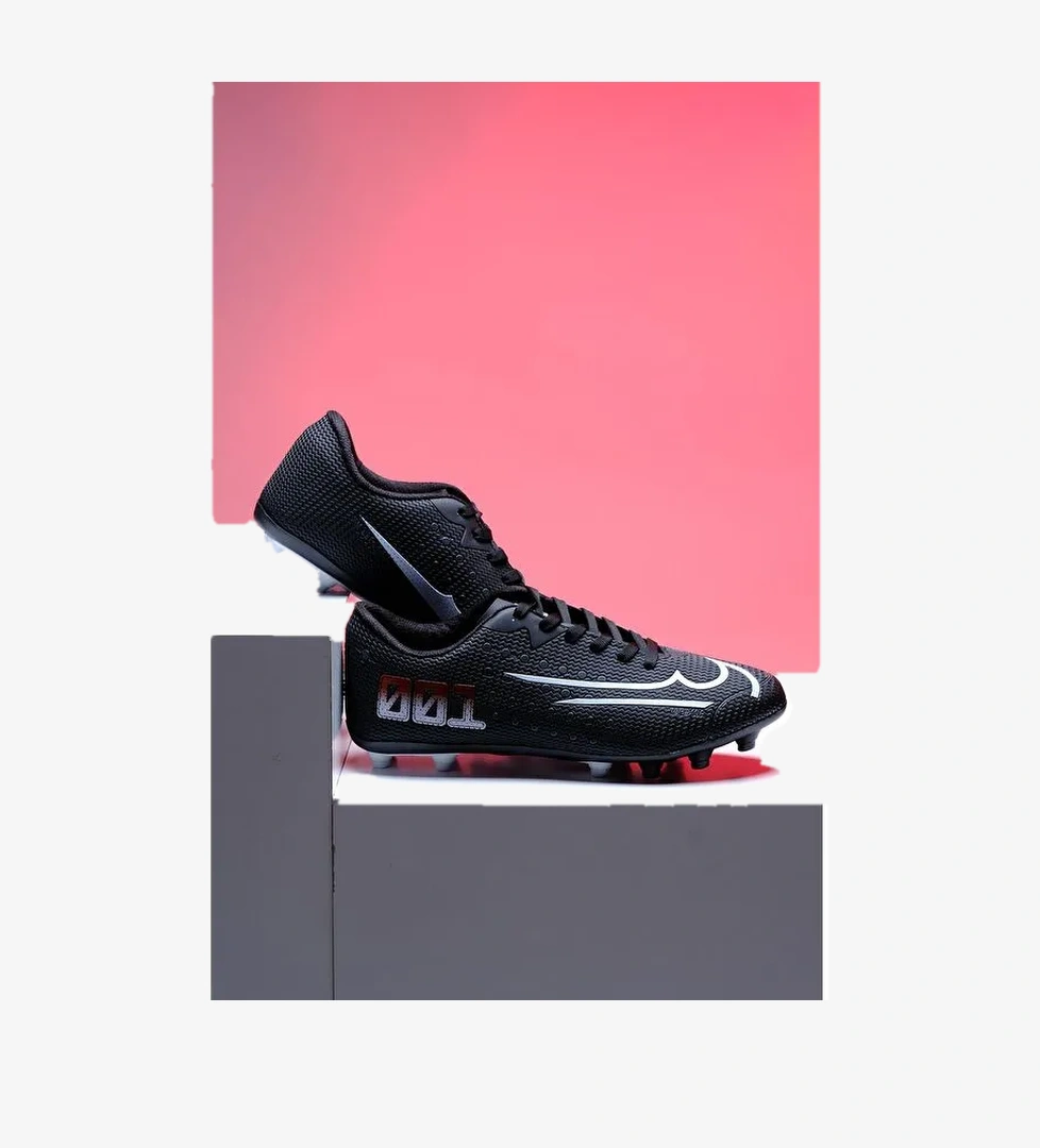 W001 Erkek Çim Halı Saha Dişli Krampon