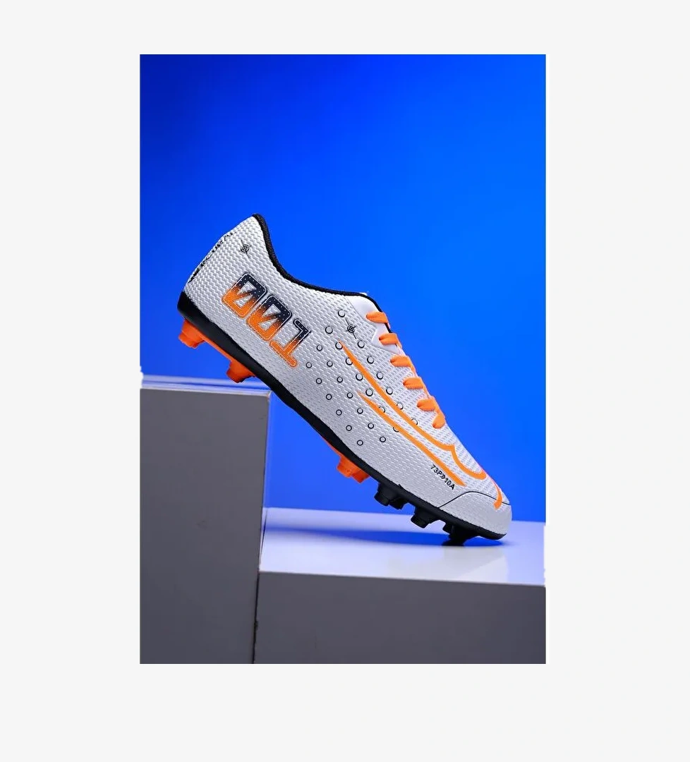 W001 Erkek Çim Halı Saha Dişli Krampon