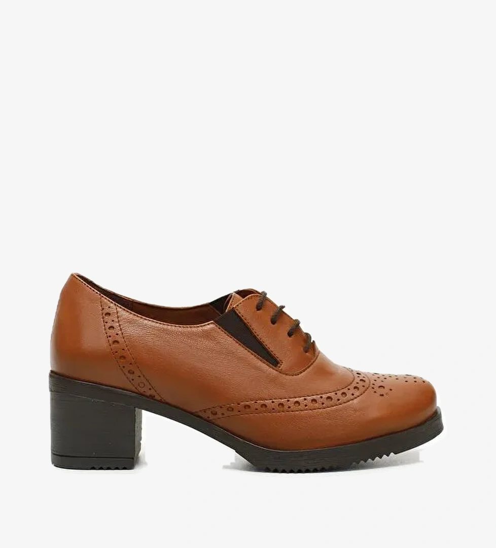 Gonderi(r) Kahverengi Gonderi(r) Hakiki Deri Yuvarlak Burun Orta Topuklu Kauçuk Taban Bağcıklı Kadın Ayakkabı 24231