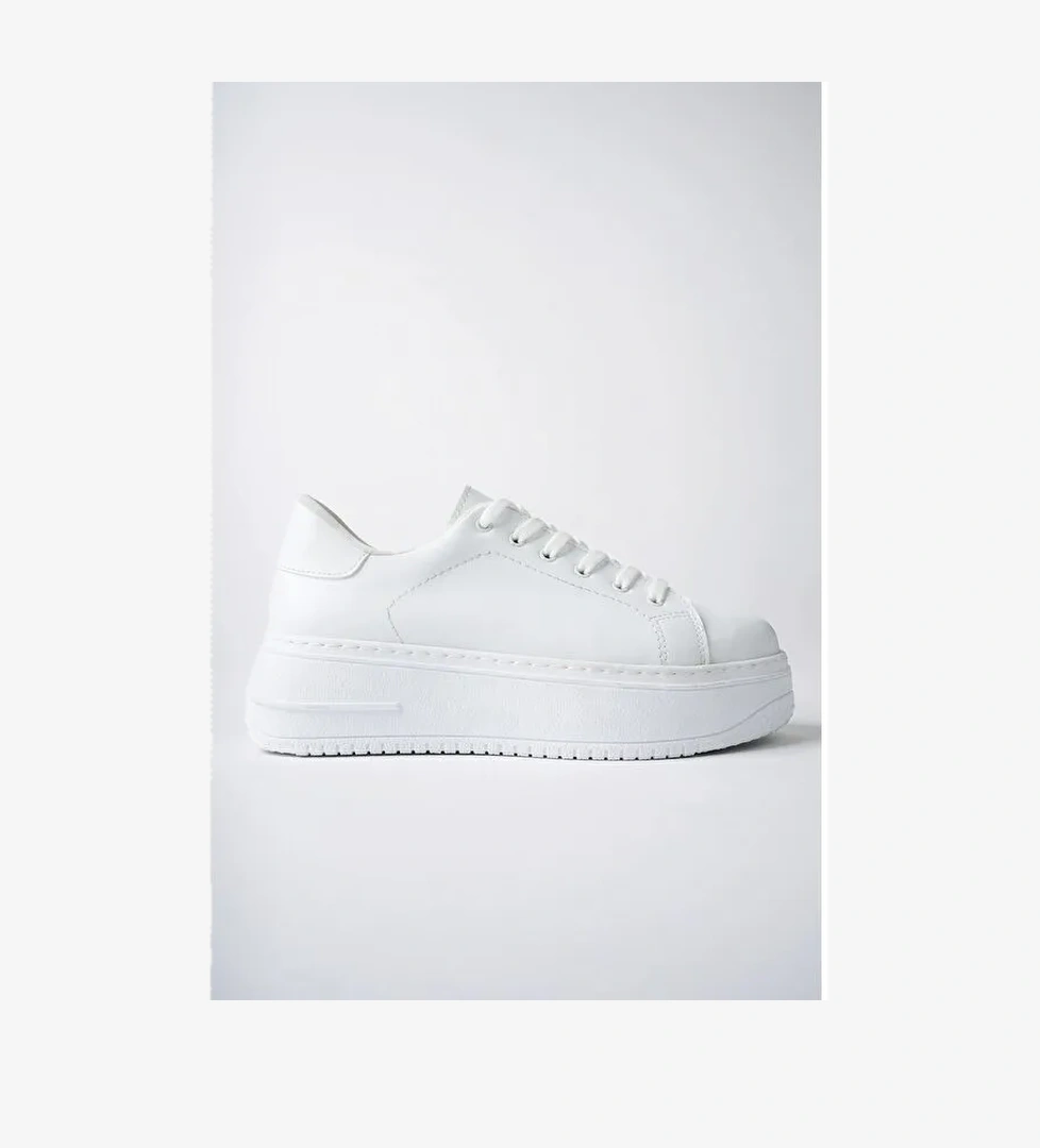 Muggo Kadın Günlük Yüksek Taban Bağcıklı Sneaker Spor Ayakkabı model görseli