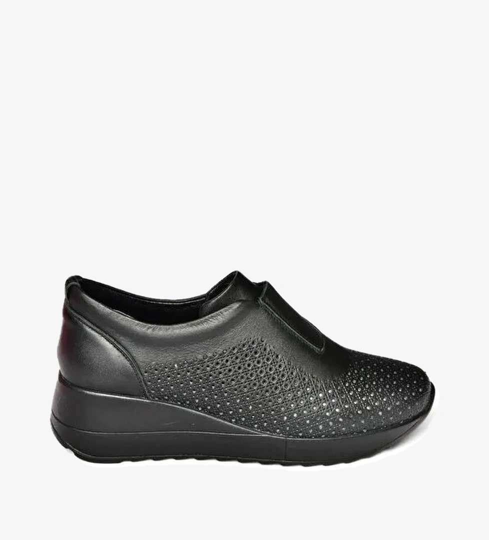 Fox Shoes S5400455 Siyah Kadın Ayakkabı model görseli